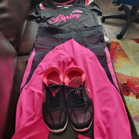 Harley-Davidson Accessories - Harley-Davidson Black and Pink Sportswear Set